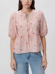 Bluzka z baskinką - czerwony. Czerwone bluzki damskie Reserved, l, bez wzorów, z bawełny, bez kołnierzyka, bez ramiączek. Za 99.99 zł.