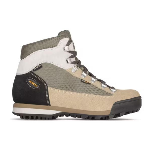 Buty trekkingowe dla dorosłych AKU Ultra Light Original Gore-Tex Vibram. Brązowe trekkingi męskie Aku, wspinaczkowe, gore-tex. W wyprzedaży za 553.00 zł.