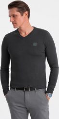 Ombre Elegancki sweter męski z dekoltem w serek - grafitowy V17 OM-SWBS-0107 M. Szare swetry przez głowę męskie Ombre, m, bez wzorów, bez kołnierzyka. Za 119.99 zł.