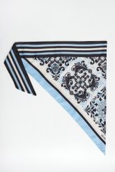 Chusta damska satynowa LIU JO. Szaliki i chusty damskie Liu Jo, bez wzorów, z satyny. Za 199.00 zł.