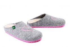 DR. BRINKMANN 320270-91 hellgrau, kapcie damskie. Szare kapcie damskie Dr. Brinkmann, bez wzorów. Za 147.92 zł.