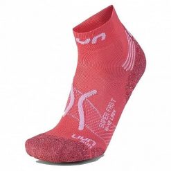 Skarpety do biegania damskie Uyn Run Super Fast Coral. Czerwone skarpety damskie UYN, bez wzorów. Za 84.99 zł.