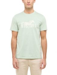Męski T-Shirt Mustang Style Austin Frosty Green 1016492 6180. Zielone t-shirty męskie Mustang, m, bez wzorów, bez kołnierzyka. Za 79.99 zł.