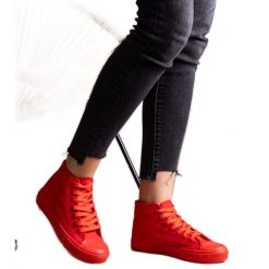 Czerwone wysokie trampki Rafife. Czerwone trampki i tenisówki damskie bez wzorów, przed kolano, bez zapięcia. Za 78.15 zł.