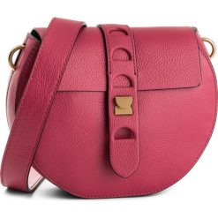 Torebka COCCINELLE - BO0 Carousel E1 BO0 55 C6 01 Framboise 048. Listonoszki damskie marki Coccinelle. W wyprzedaży za 839.00 zł.