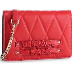 Torebka VERSACE JEANS - E1HTBBL3 71125 500. Czerwone torebki do ręki damskie Versace Jeans, bez wzorów, z jeansu, eleganckie, bez dodatków. W wyprzedaży za 399.00 zł.