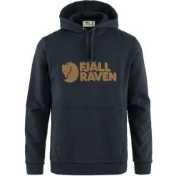 Bluza z kapturem męska Fjallraven Fjallraven Logo Hoodie. Niebieskie bluzy męskie Fjällräven, na lato, m, bez wzorów, z bawełny, z kapturem. Za 538.99 zł.
