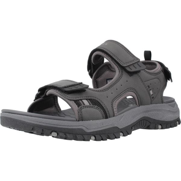Sandały SKECHERS PREWITT Czarny. Czarne sandały męskie Skechers, z syntetyku, bez zapięcia. Za 220.99 zł.