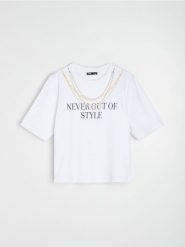 Bawełniana koszulka z biżuteryjną aplikacją - biały. Białe t-shirty damskie Sinsay, l, z aplikacjami, z bawełny, bez kołnierzyka. Za 29.99 zł.