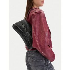 Torebka Guess Jeans. Czarne torebki do ręki damskie Guess Jeans, z aplikacjami, z jeansu, klasyczne, bez dodatków. Za 229.99 zł.