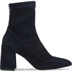 Botki HARUMI. Czarne botki damskie Gino Rossi, ze skóry, eleganckie. W wyprzedaży za 401.94 zł.