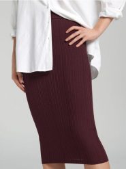 Prążkowana spódnica midi - czerwony. Czerwone spódnice damskie Sinsay, l, bez wzorów, prążkowane, midi. W wyprzedaży za 22.99 zł.