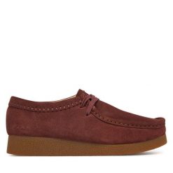 Półbuty Clarks. Czerwone półbuty damskie Clarks, bez wzorów, bez obcasa, na płaskiej podeszwie, bez zapięcia. Za 389.99 zł.