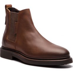 Sztyblety MARC O'POLO - 808 25025002 100 Cognac 720. Botki męskie marki Giacomo Conti. W wyprzedaży za 469.00 zł.