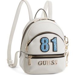 Plecak GUESS - HWVG69 94310 WHI. Białe plecaki damskie Guess, ze skóry ekologicznej, klasyczne. Za 589.00 zł.