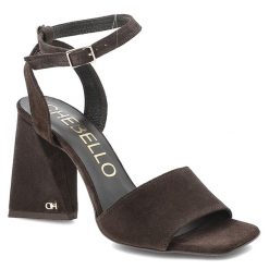 Sandały damskie Chebello, cholewka ze skóry naturalnej zamszowej z paskiem wokół kostki na stabilnym obcasie, brązowe, 3091_-105-000-PSK-S135. Brązowe klapki damskie CheBello, bez wzorów, ze skóry, bez obcasa, na obcasie. Za 519.00 zł.