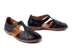 JOSEF SEIBEL 79529 95 100 Rosalie 29 schwarz, sandały damskie. Czarne sandały damskie Josef Seibel, bez wzorów, ze skóry, bez obcasa, bez zapięcia. Za 309.90 zł.