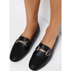 Czarne Mokasyny Lefi. Czarne mokasyny damskie Born2be, ze skóry ekologicznej, eleganckie. Za 84.99 zł.