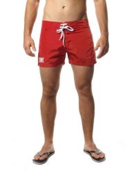 Męskie spodenki kąpielowe z małym logo Leone 1947 Apparel. Czerwone kąpielówki męskie LEONE 1947 APPAREL, l, bez wzorów, z gumy. Za 84.16 zł.