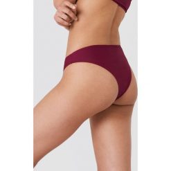 NA-KD Swimwear Dół bikini z wycięciami - Red. Bikini damskie marki NA-KD Swimwear. Za 40.95 zł.