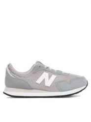 New Balance Sneakersy GC323GR Szary. Szare buty sportowe dziewczęce New Balance, bez wzorów, z materiału, bez zapięcia. Za 179.99 zł.