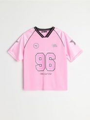 Koszulka typu jersey z dekoltem V - różowy. Czerwone t-shirty damskie Sinsay, l, bez wzorów, z jersey, bez kołnierzyka. Za 39.99 zł.