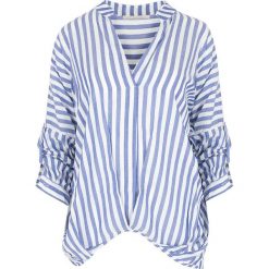 Bluzka Gaudi. Bluzki damskie Gaudi, bez wzorów, bez kołnierzyka, bez ramiączek. Za 219.00 zł.