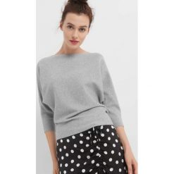 Sweter z nietoperzowym rękawem. Szare swetry damskie Orsay, z dzianiny. Za 79.99 zł.