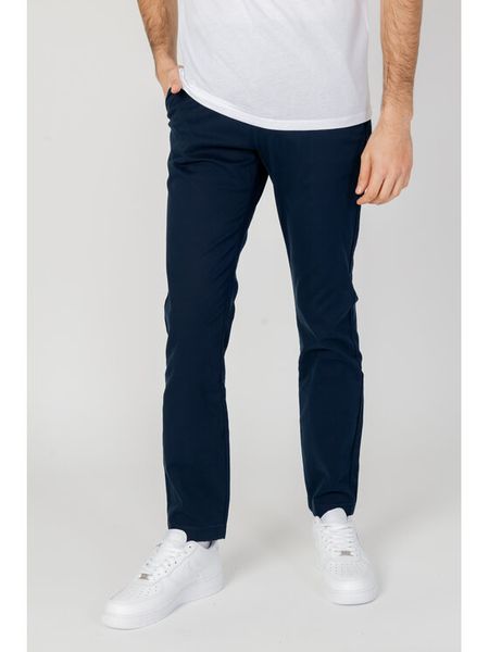 Tommy Jeans Chinosy Austin DM0DM19166 Granatowy Slim Fit. Niebieskie eleganckie spodnie męskie Tommy Jeans, m, bez wzorów, z bawełny. Za 229.99 zł.