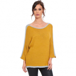 Sweter "Cecile" w kolorze musztardowym. Żółte swetry damskie Cosy Winter, ze splotem, z okrągłym kołnierzem. W wyprzedaży za 159.95 zł.