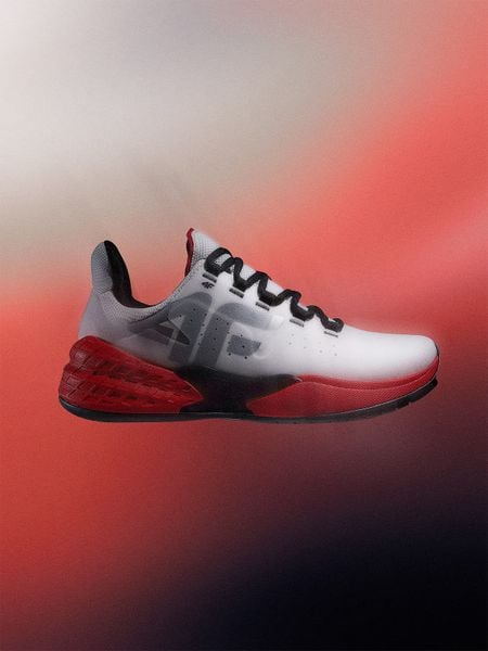 4F Niskie buty do sportów halowych Destroyer męskie - multikolor 44. Buty sportowe męskie 4f, z mikrofibry, bez zapięcia, na fitness i siłownię. Za 399.99 zł.