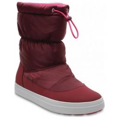 Crocs Śniegowce Lodgepoint Shiny Pullon W Garnet/Candy Pink 41,5. Różowe śniegowce i trapery damskie Crocs, z gumy. W wyprzedaży za 259.00 zł.