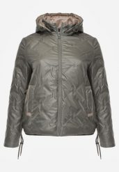 Zielona Pikowana Kurtka z Odpinanym Kapturem i Dłuższym Tyłem Harmenope. Zielone kurtki damskie Born2be, plus size, bez wzorów, z jeansu. Za 139.99 zł.