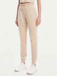 Guess Spodnie dresowe V3BB27 K0232 Beżowy Regular Fit. Brązowe spodnie dresowe damskie Guess, s, z aplikacjami, z dresówki. Za 229.99 zł.