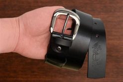 Beltimore skórzany damski pasek do spodni 4 cm czarny A73 : Kolory - czarny, Rozmiar pasków - r.85-100 cm. Czarne paski damskie bez wzorów, klasyczne. Za 59.90 zł.