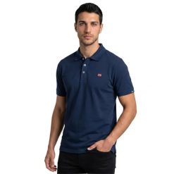 Koszulka polo męska z krótkim rękawem NORWAY 2.0. Niebieskie koszulki polo męskie Aulp, l, bez wzorów, z bawełny, casualowe, bez ramiączek. Za 119.99 zł.