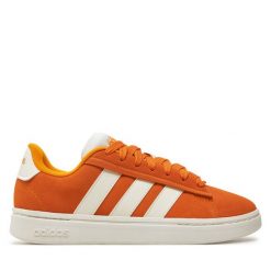Sneakersy adidas. Szare trampki i tenisówki chłopięce Adidas, bez wzorów, bez zapięcia. Za 179.99 zł.