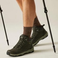 Męskie wodoodporne buty trekkingowe Amble. Brązowe trekkingi męskie Regatta. Za 429.99 zł.