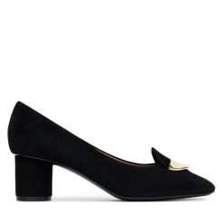 Czółenka Pollini. Czarne czółenka damskie Pollini, bez wzorów, bez obcasa, bez zapięcia. Za 1,349.00 zł.