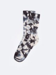 Skarpety unisex z kolekcji Authentic czarne Authena 906. Czarne skarpety damskie Big Star, bez wzorów, z materiału. W wyprzedaży za 9.99 zł.