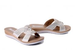 INBLU BV-47 002 beżowy, klapki damskie. Brązowe klapki damskie Inblu, bez wzorów, bez obcasa, na koturnie. Za 77.99 zł.