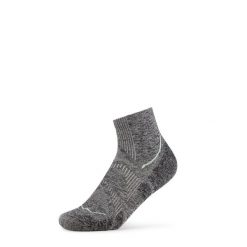 Skarpety biegowe Buff Dryflx Quarter Sock DQ. Szare skarpety damskie Buff, bez wzorów. Za 108.89 zł.