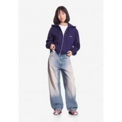 Bluza sportowa damska Prosto Bomb z kapturem. Niebieskie bluzy damskie Prosto., bez wzorów, z kapturem. W wyprzedaży za 276.99 zł.