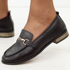 Czarne groch skórzane Polskie mokasyny damskie Deoni D677. Czarne mokasyny damskie Deoni, z jeansu, eleganckie. Za 439.00 zł.
