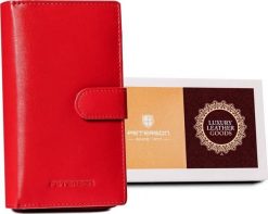 Peterson Pionowy portfel damski ze skóry naturalnej Peterson NoSize. Portfele damskie Peterson, bez wzorów, ze skóry. Za 139.69 zł.