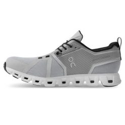 Buty do biegania damskie On On Cloud Waterproof. Białe obuwie sportowe damskie On Running, bez wzorów, z materiału, do biegania. Za 957.00 zł.