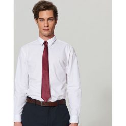 Elegancka koszula z tkaniny poplin - Biały. Koszule męskie marki Giacomo Conti. W wyprzedaży za 39.99 zł.