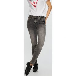 Liu Jo - Jeansy Easy. Jeansy damskie Liu Jo. W wyprzedaży za 399.90 zł.