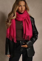 Fuksjowy Szalik z Wiskozą Bawełną i Frędzlami Siathlin. Czerwone szaliki i chusty damskie Renee, bez wzorów, z bawełny, biznesowe. Za 44.99 zł.