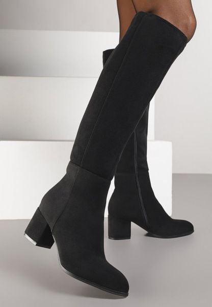 Czarne Kozaki z Imitacji Zamszu do Kolana Vices na Niskim Słupku Ilodia. Czarne kozaki damskie Born2be, z jeansu, bez obcasa, na obcasie. Za 149.99 zł.